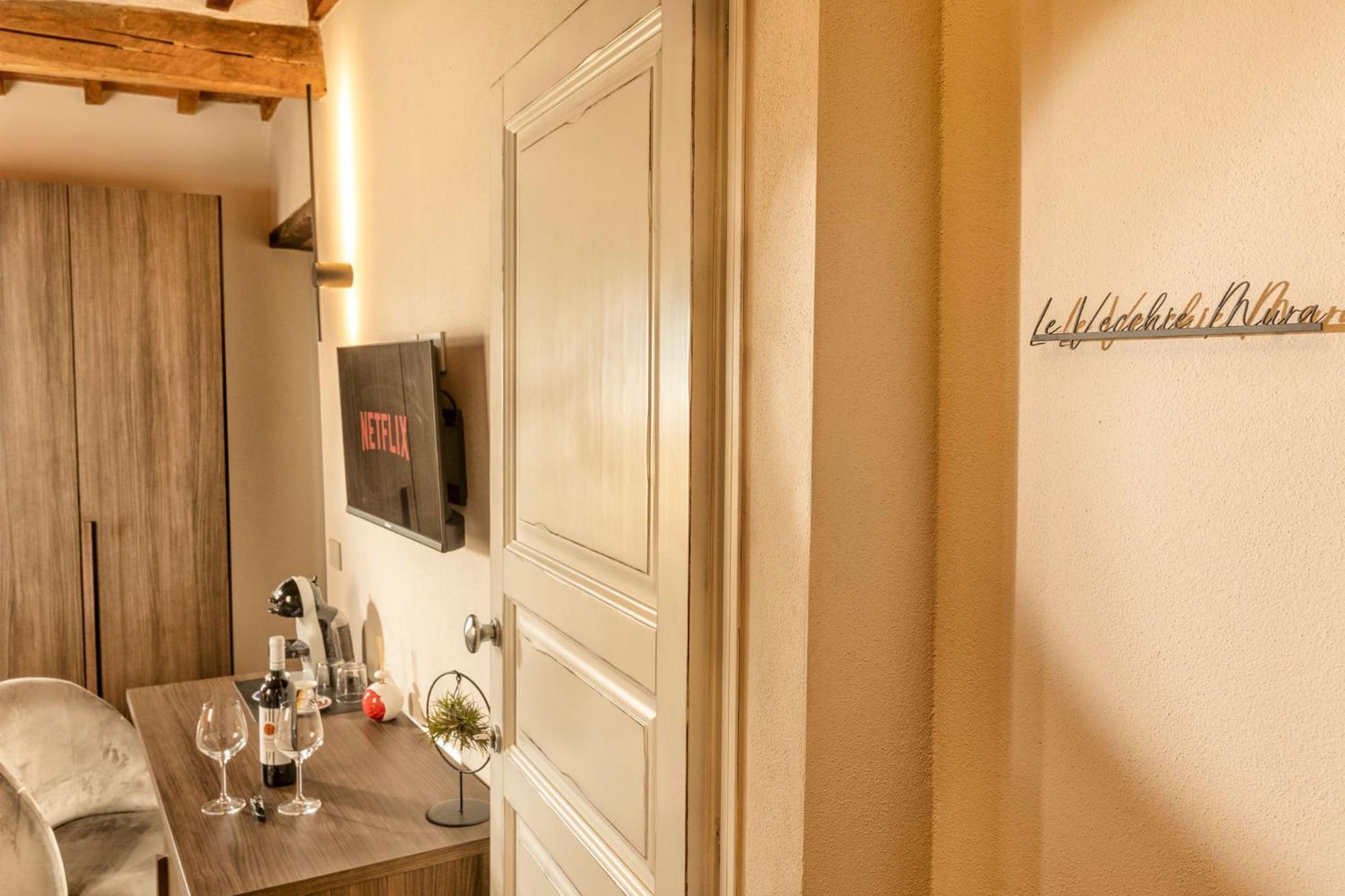 Palazzo Falcinelli Luxury Room In Montepulciano Center With Air Conditioning And Elevator Extérieur photo