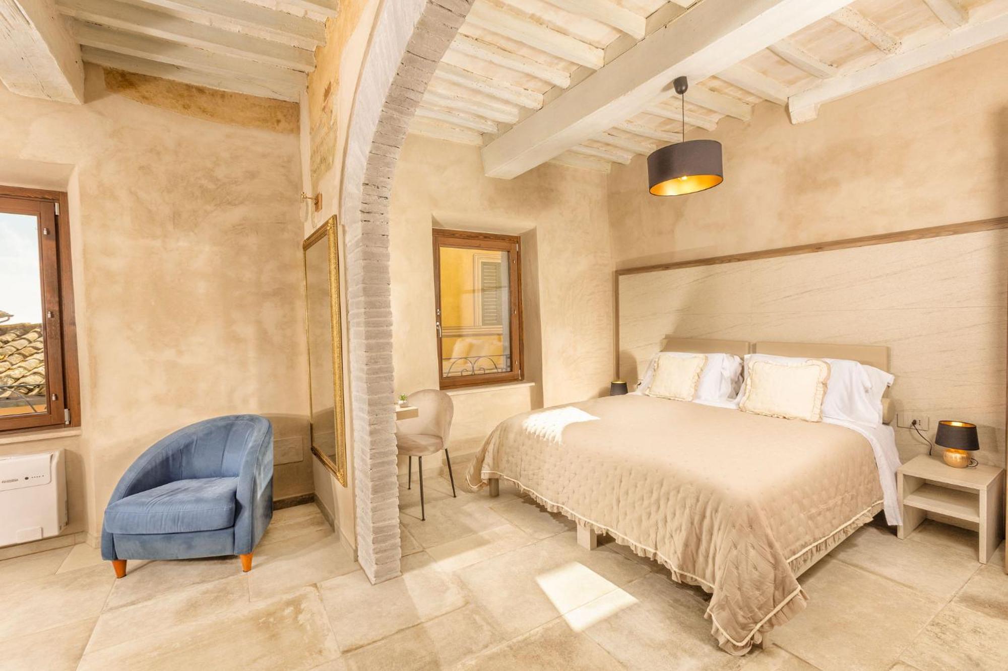 Palazzo Falcinelli Luxury Room In Montepulciano Center With Air Conditioning And Elevator Extérieur photo